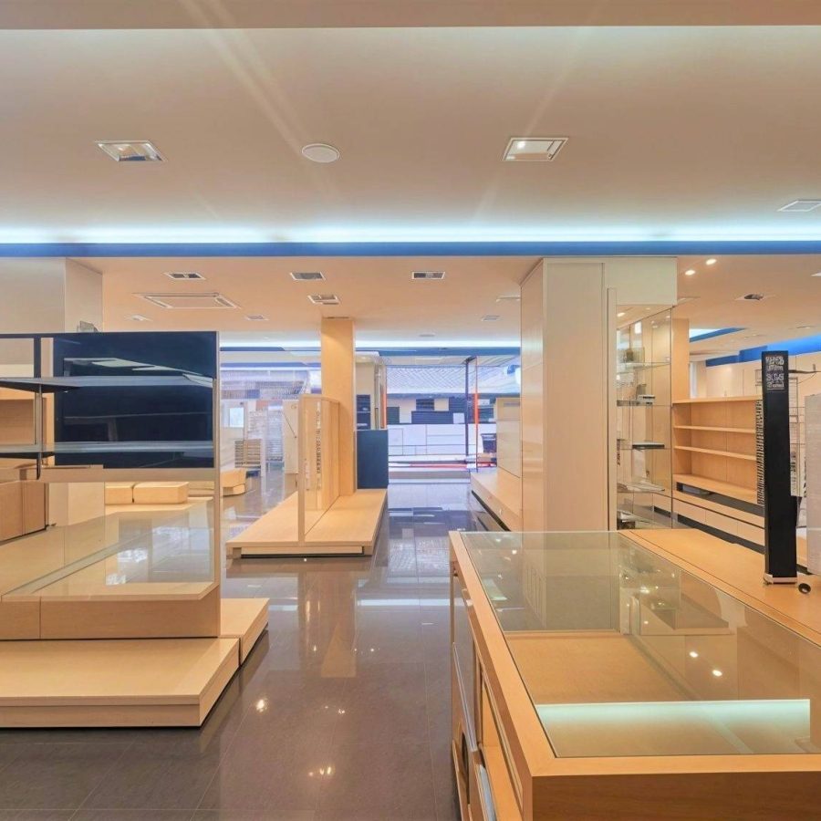 00641 - GRAN LOCAL DE 225 M² EN ALQUILER