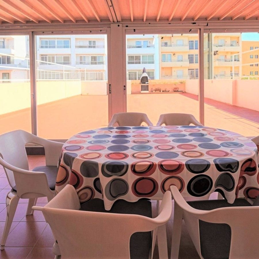 00650 - LA TERRAZA DE TUS SUEÑOS en un preciosa vivienda de 4 habitaciones.