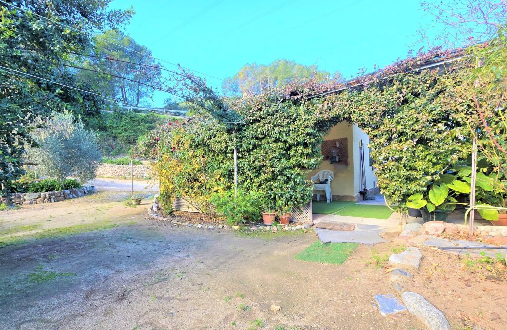 00667 - CASITA AGRÍCOLA CON MUCHO ENCANTO a 10 minutos de Reus.