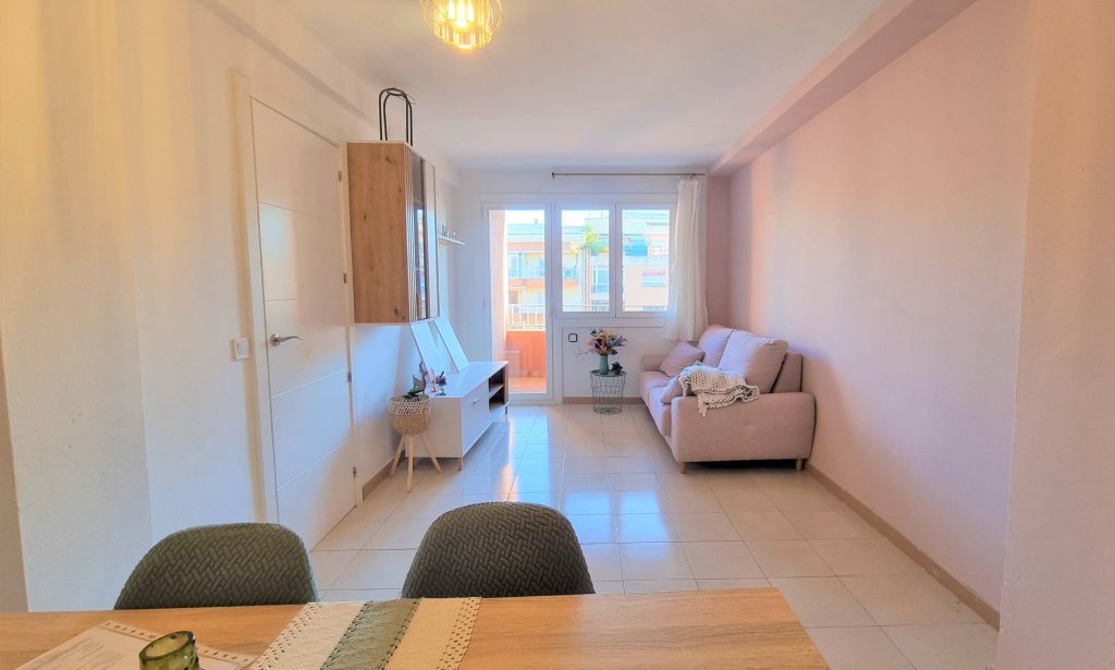 00697 - PISO EN ALQUILER EN PASSEIG PRIM