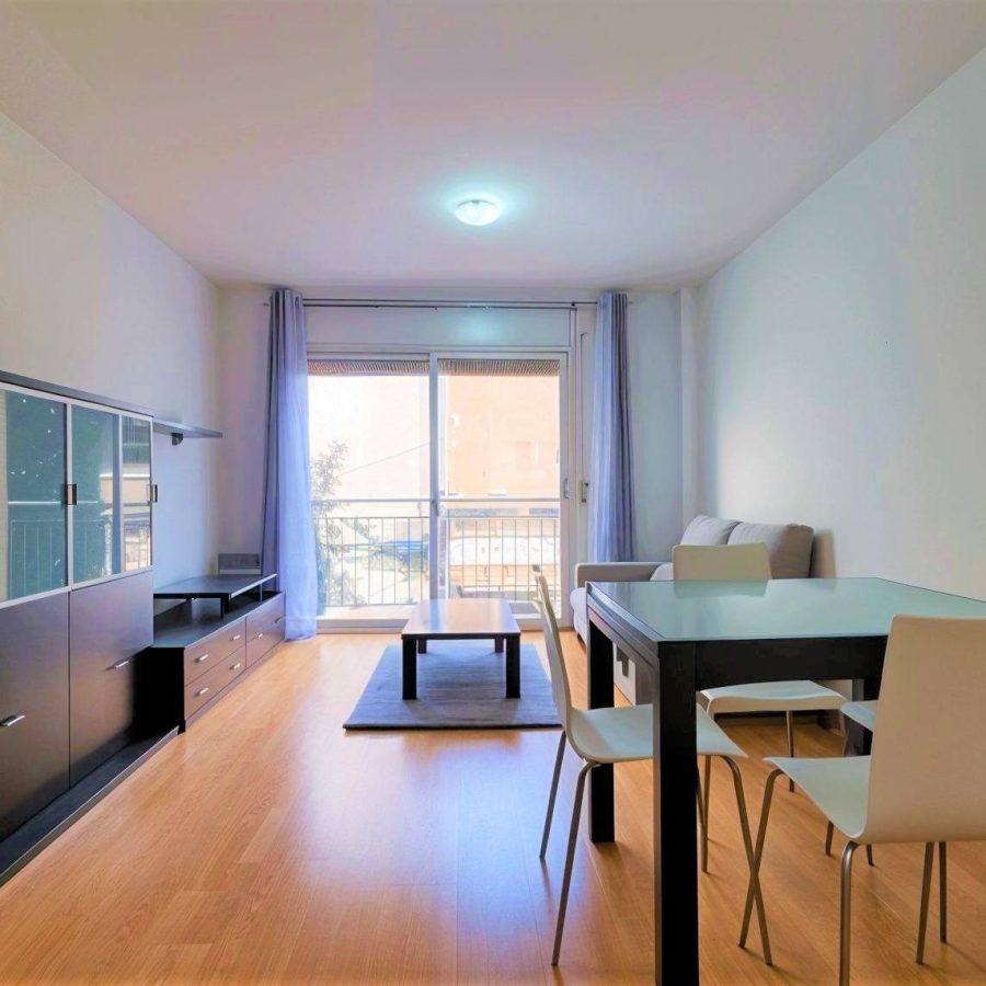 00695 - PISO+PARKING AMUEBLADO Y EQUIPADO EN ZONA PLZA. LLIBERTAT