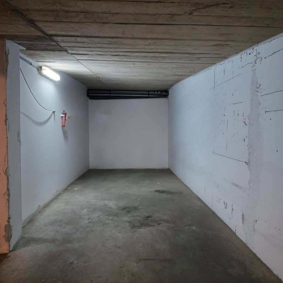 00708 - PLAZA DE PARKING EN VENTA EN CARRER CANAL