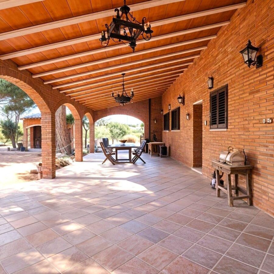 00735 - ESPECTACULAR FINCA EN RIUDOMS CON VIVIENDA EN UNA SOLA PLANTA